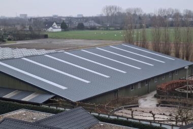 Dak,- en gevelrenovaties en hallenbouw